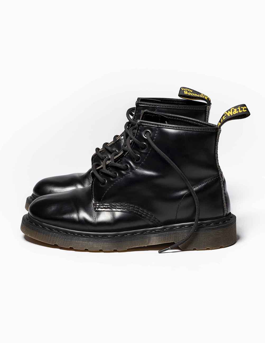 Dr martens six eye store
