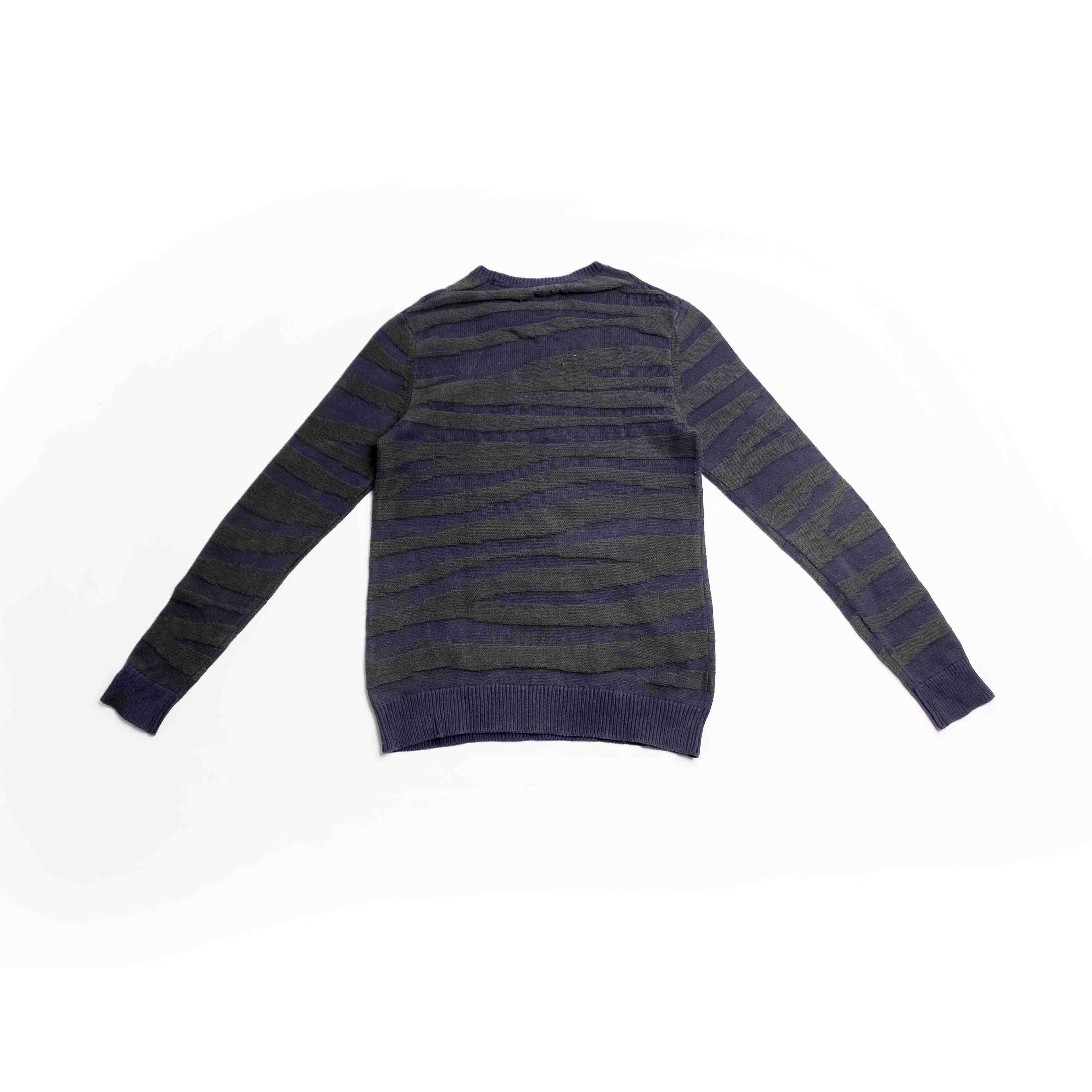 Tiger Stripe pattern Crew neck