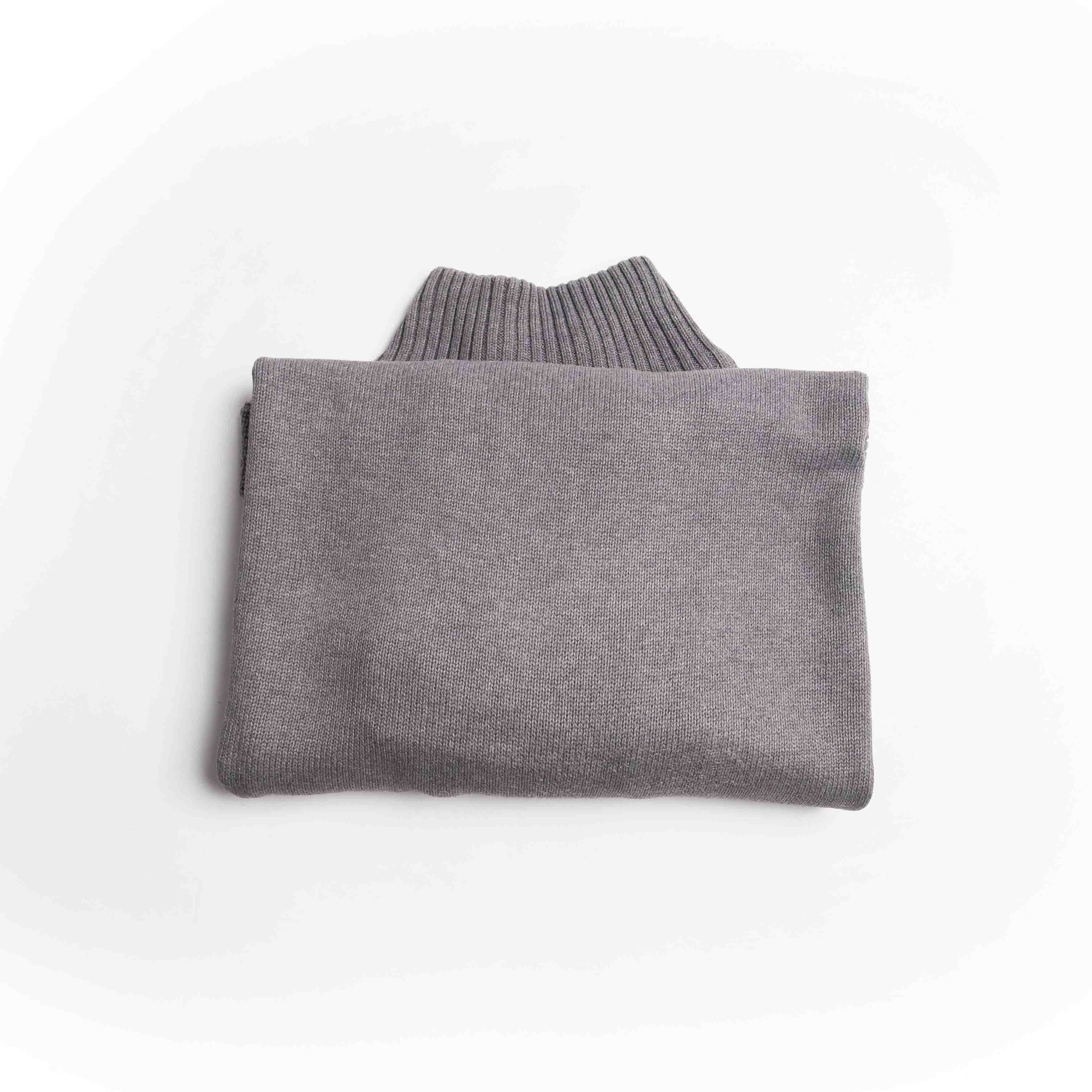 Thick Button neck Sweater
