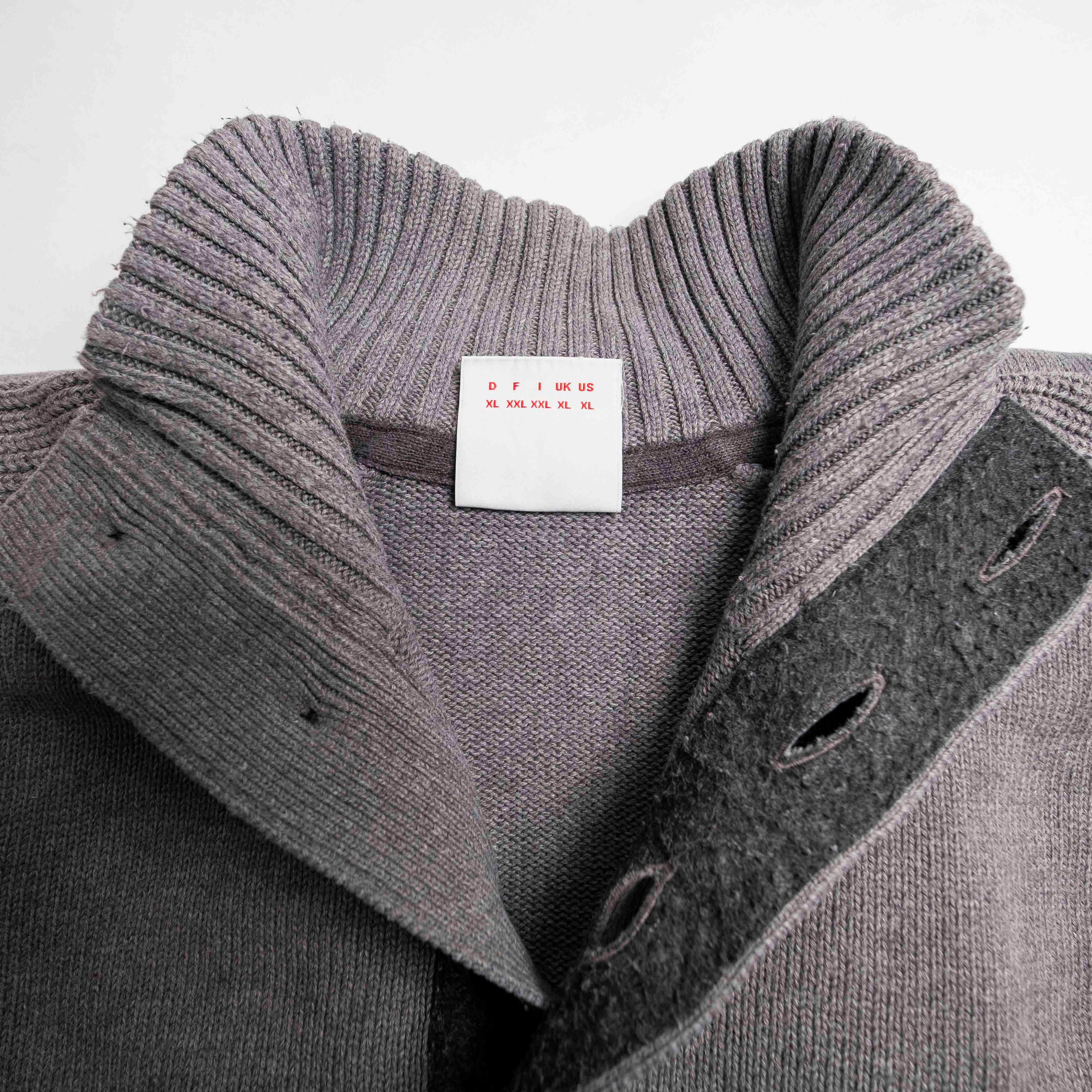 Thick Button neck Sweater