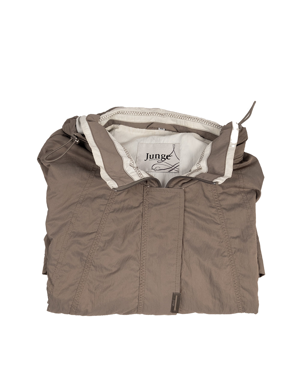 Junge Bomber trench
